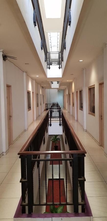 Dequr Kota 2* Jakarta